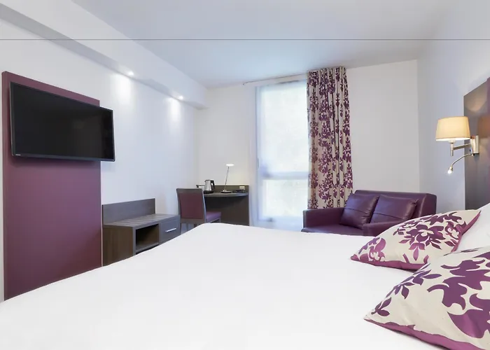 Kyriad Saint Quentin En Yvelines - Montigny