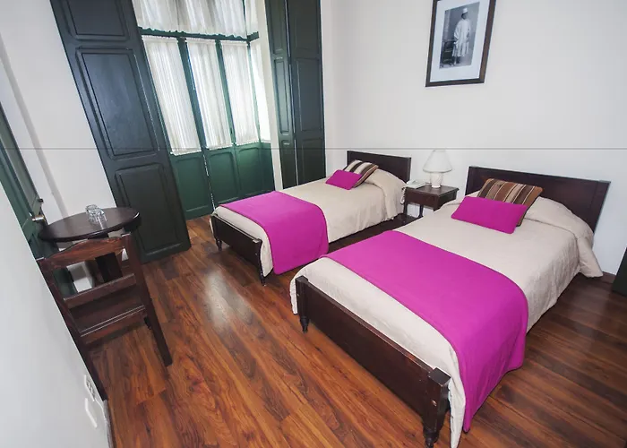 Hotel Naira