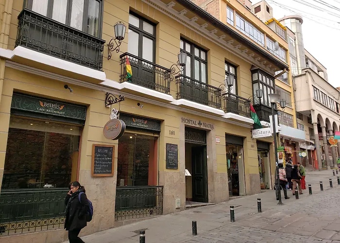 Hotel Naira