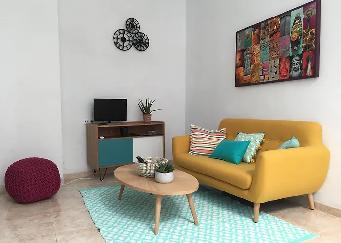 La Moraga De Poniente Malaga Hostel