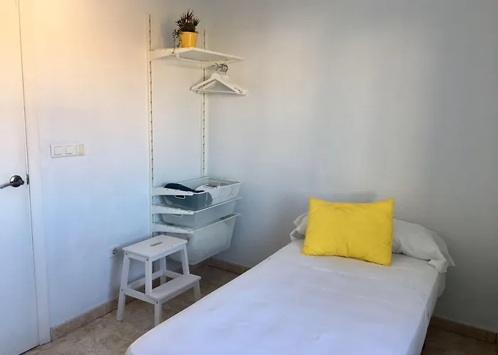 La Moraga De Poniente Malaga Hostel