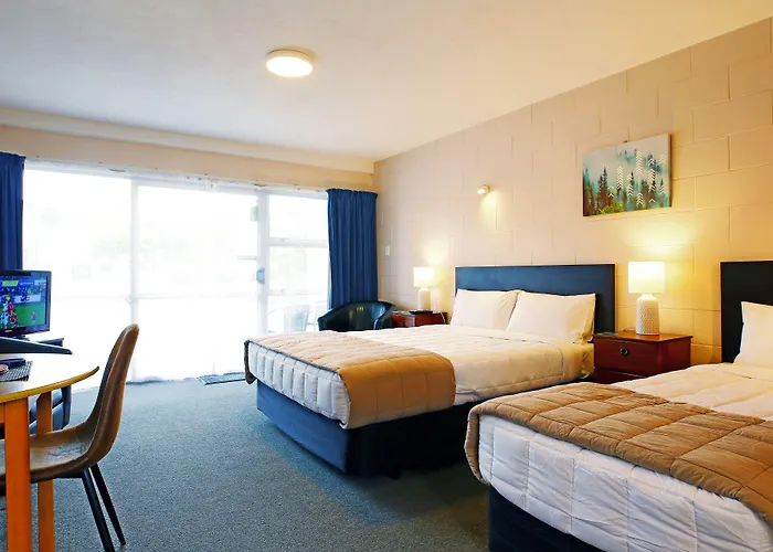 289 Midway Motel