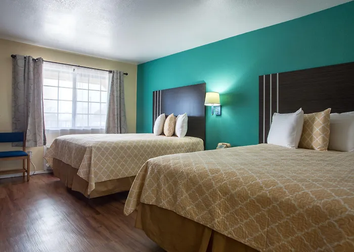 Pinn Road Inn And Suites Lackland Afb And Seaworld