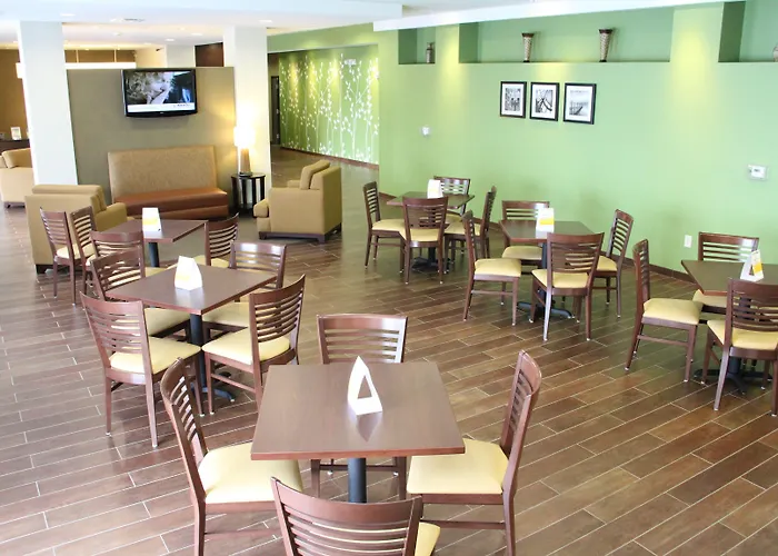Sleep Inn & Suites Haysville - Wichita South