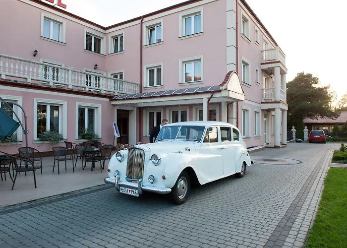 Anin Park Hotel