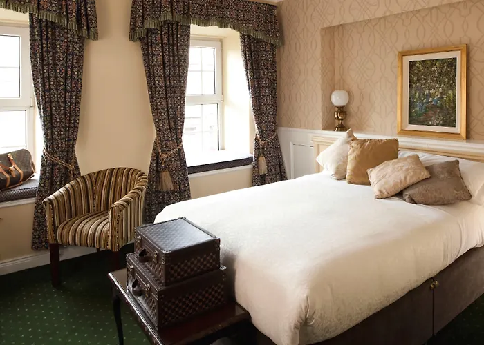 Kee'S Hotel