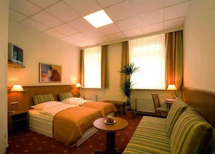 Traveller Hotel