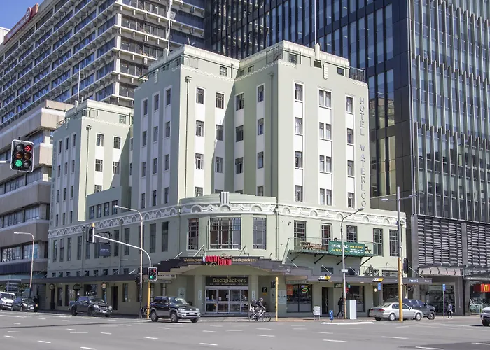 Hotel Waterloo & Backpackers