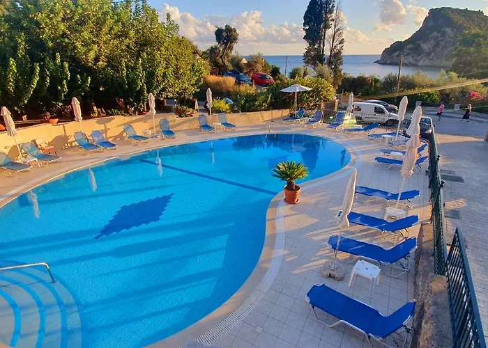 Paleo Inn Hotel