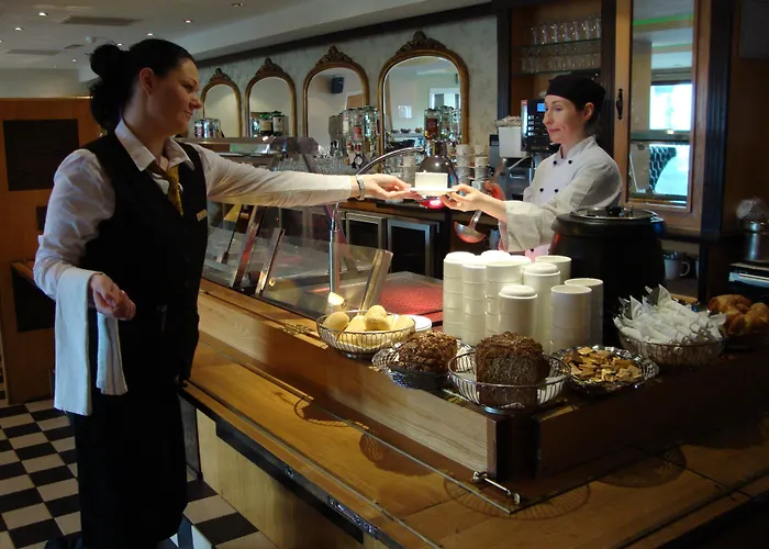 Ard Ri House Hotel