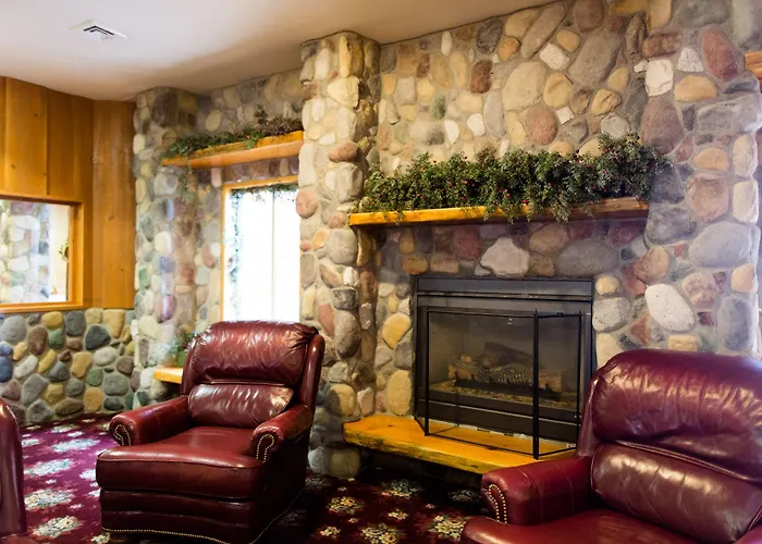 Cranberry Country Lodge