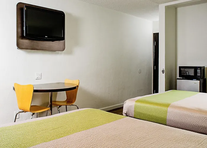 Motel 6-Modesto, Ca - Downtown