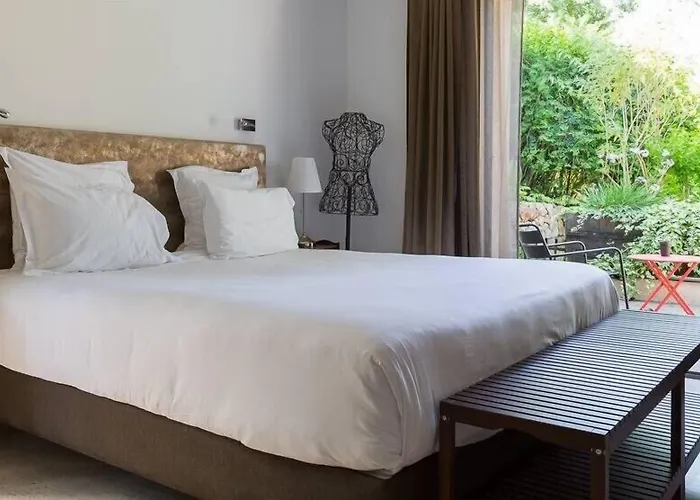 Hotel 96
