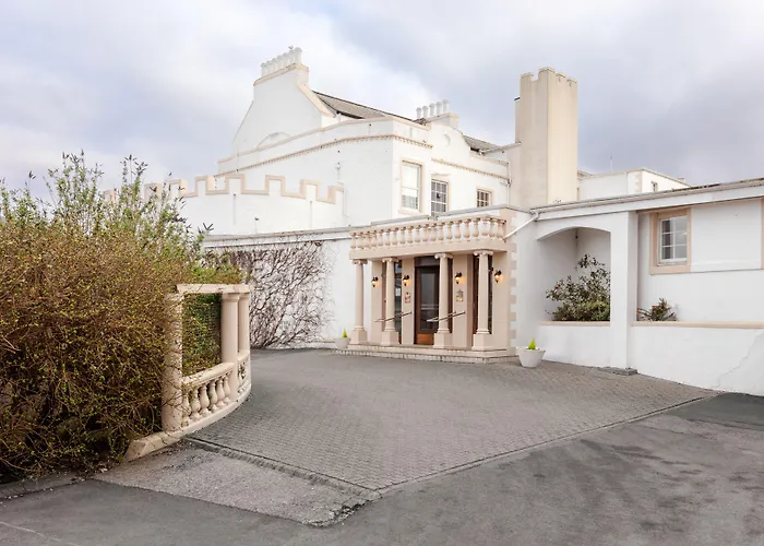 North West Castle Hotel