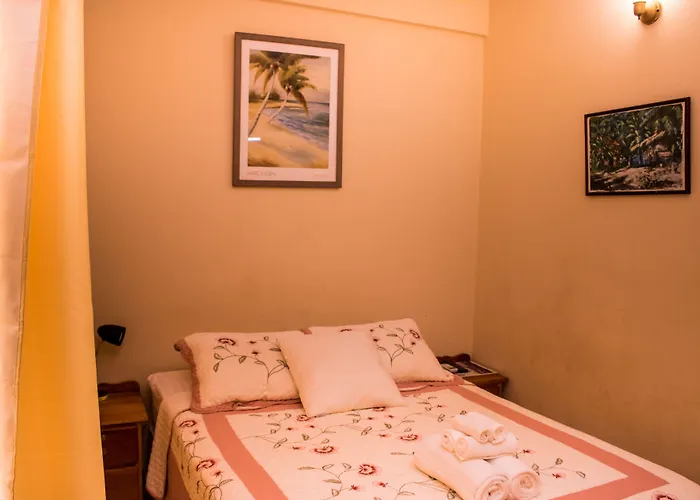 Serenade Hotel