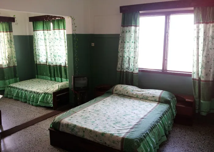 Hotel Aurore Lome