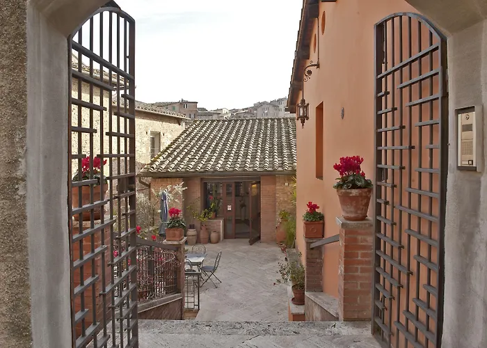 Hotel Alma Domus
