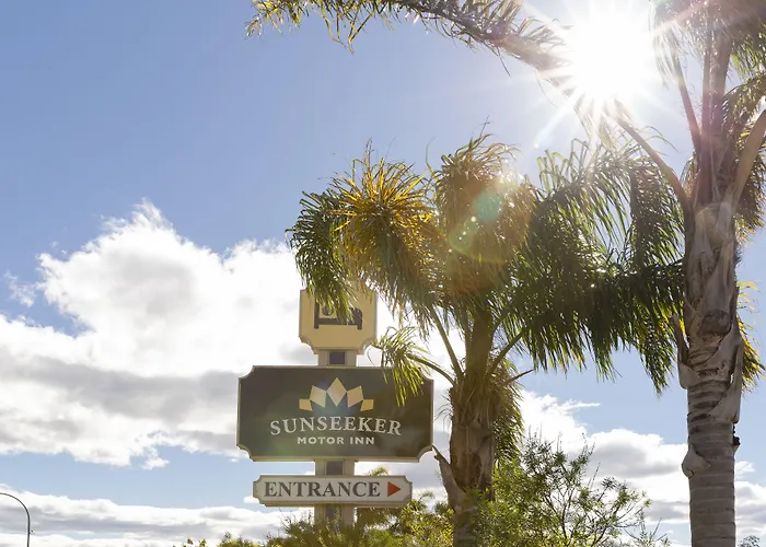 Sunseeker Motor Inn