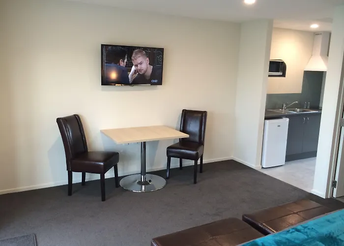 Rolleston Highway Motel