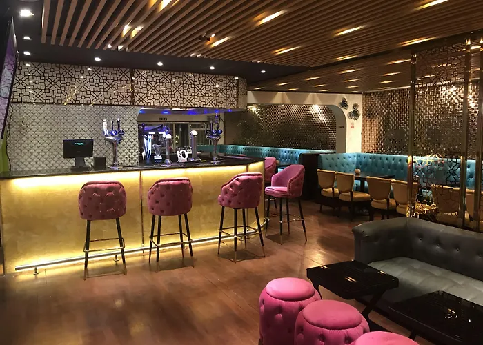 Heathrow Inn Hotel