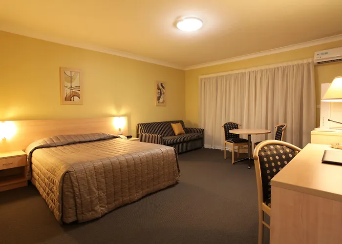 Maclin Lodge Motel