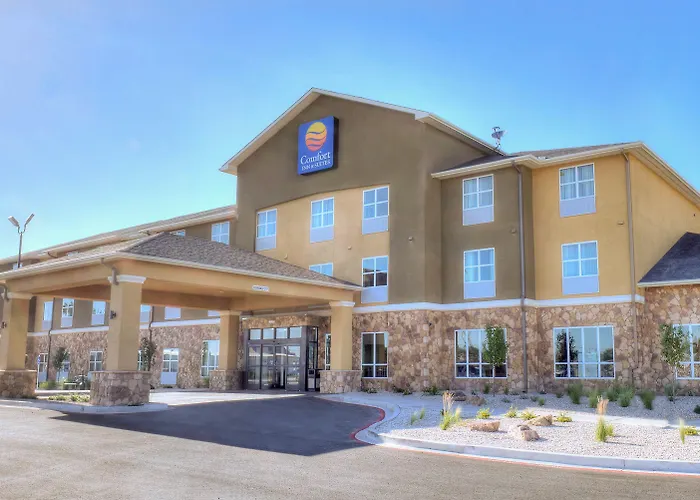 Comfort Inn & Suites Artesia