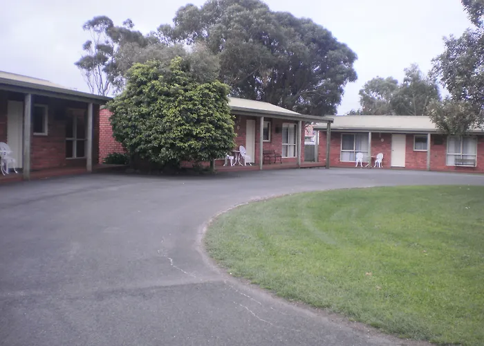 Best Western Colonial Village Motel