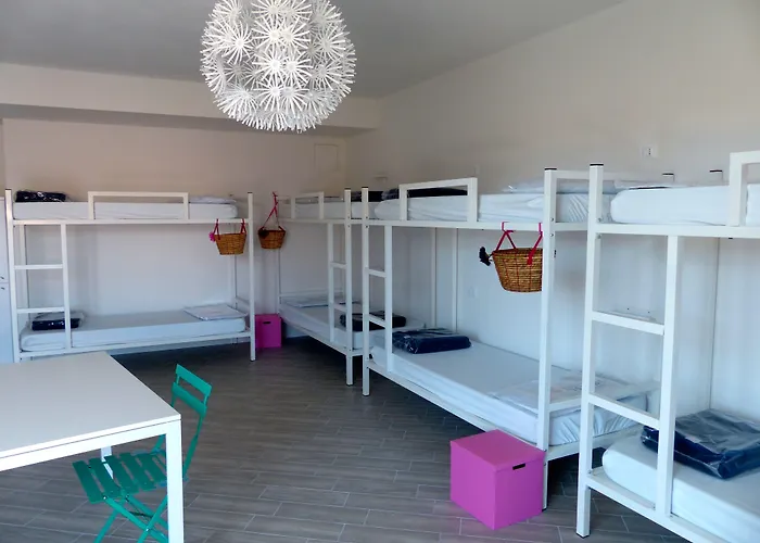Ostello Meet Gardalake Hostel