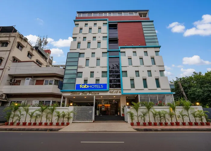 Fabhotel Greenwood Xpress Inn - Nr Manipal Hospital