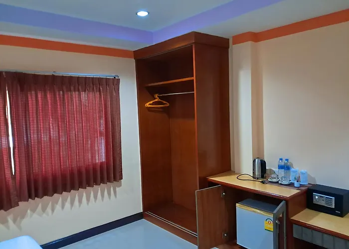Baan Thara Guesthouse