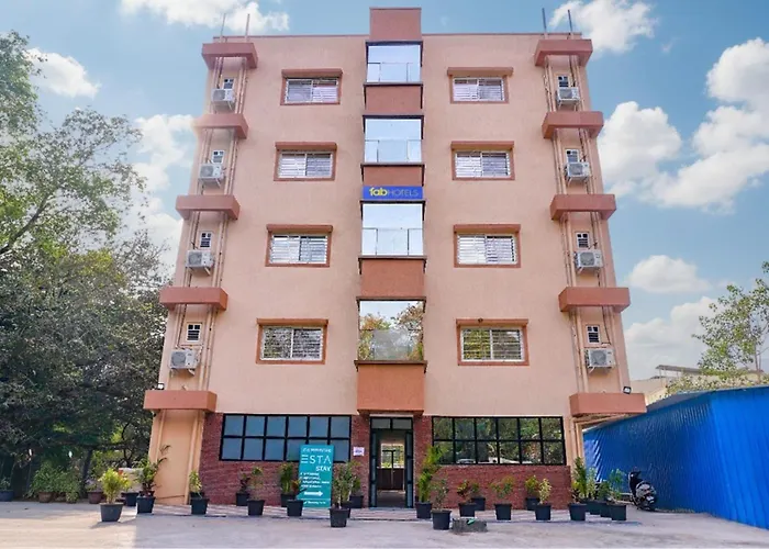 Fabhotel Prime Esta Inn - Nr Twin Tower, Viman Nagar
