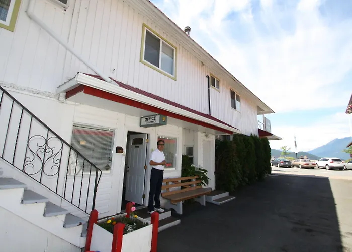 Harrison Spa Motel