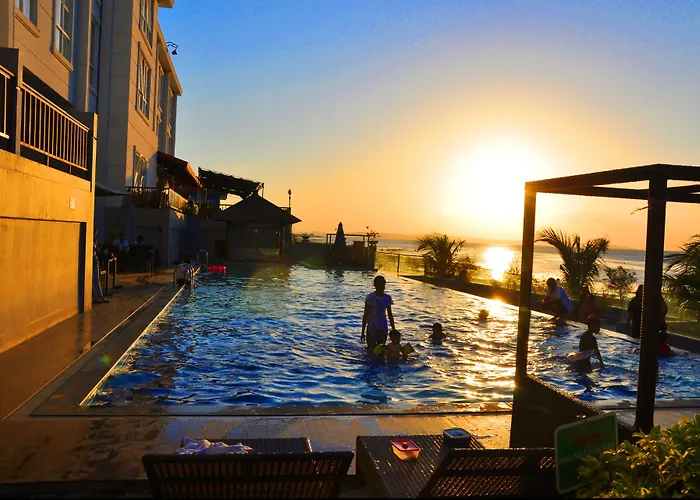 Hotel On The Rock