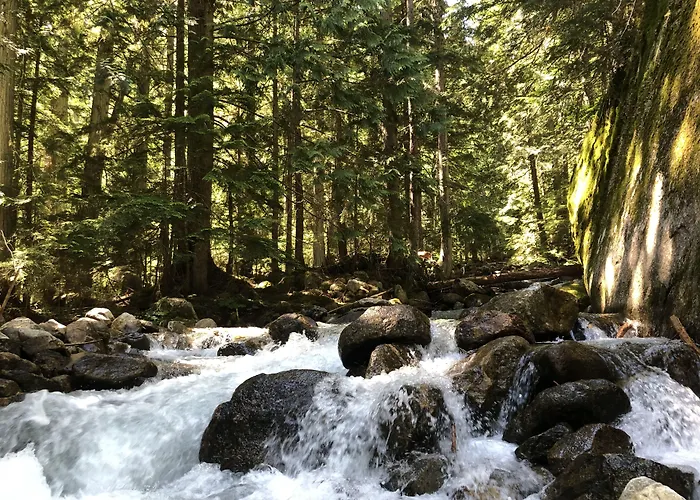 Kokanee Glacier Resort