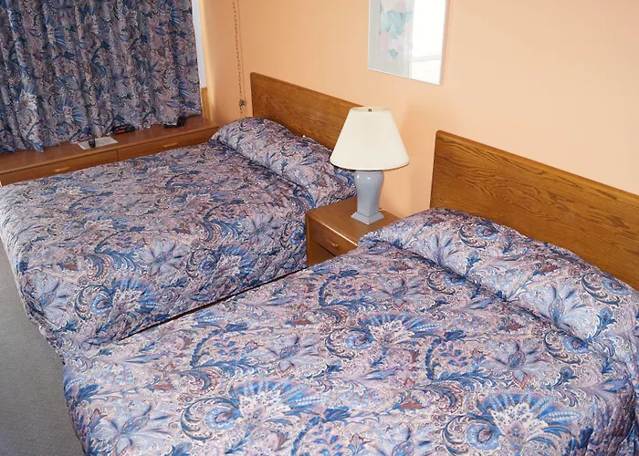 Robyn'S Motel
