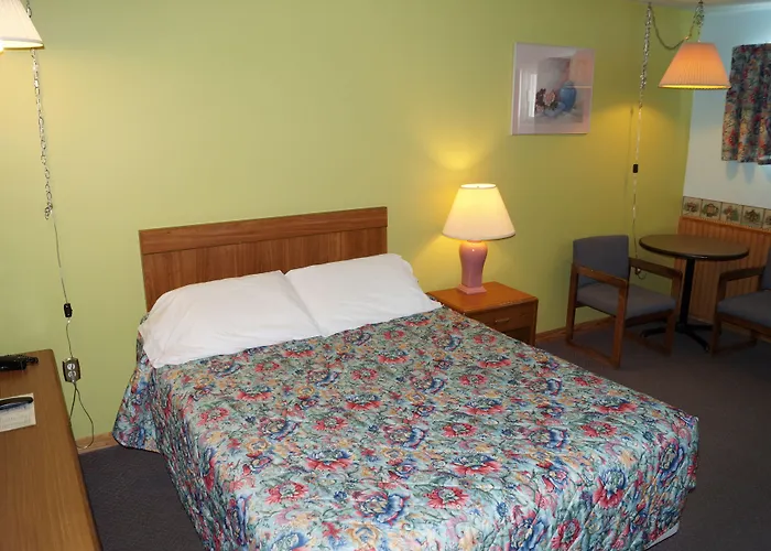 Robyn'S Motel