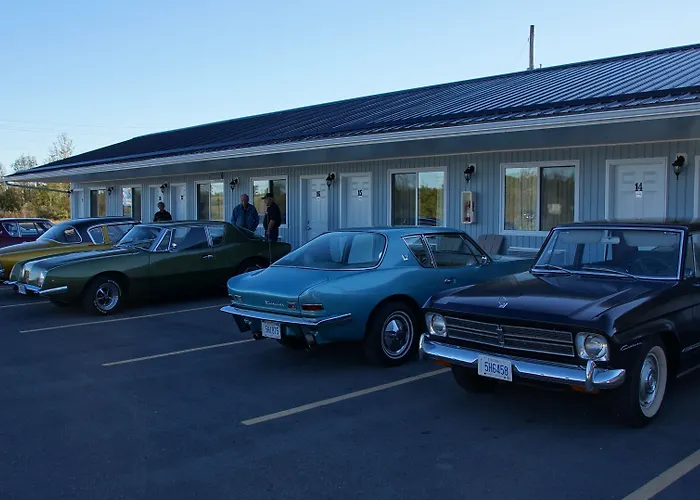 Robyn'S Motel