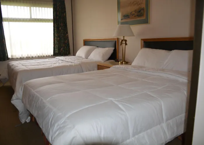 Kc'S Country Inn