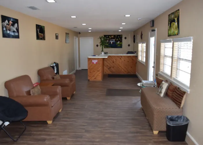 Albany Inn & Rv Campground