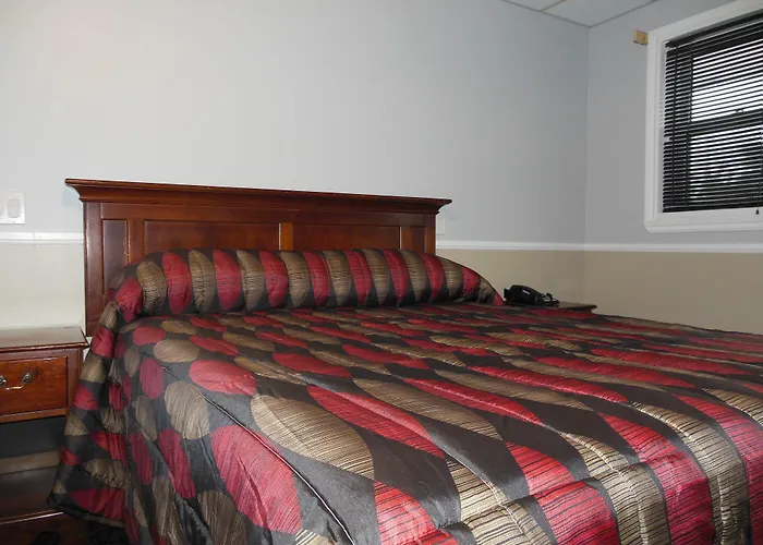 Motor Court Motel