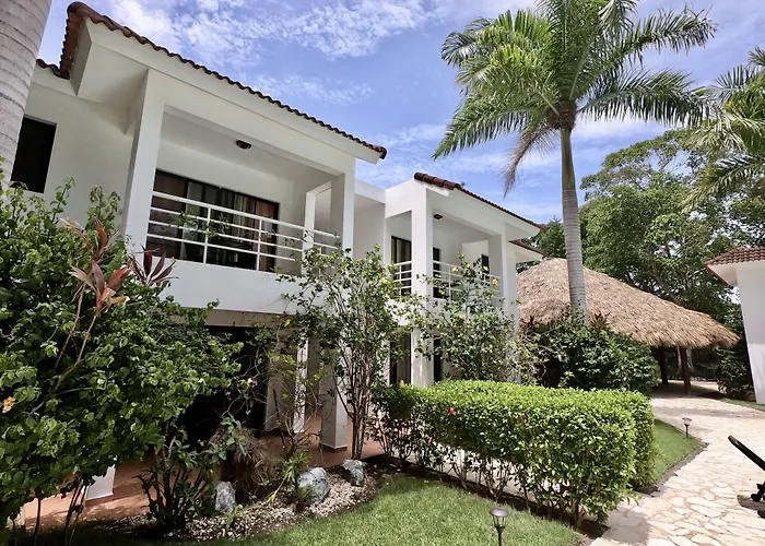 Coral Blanco Hotel