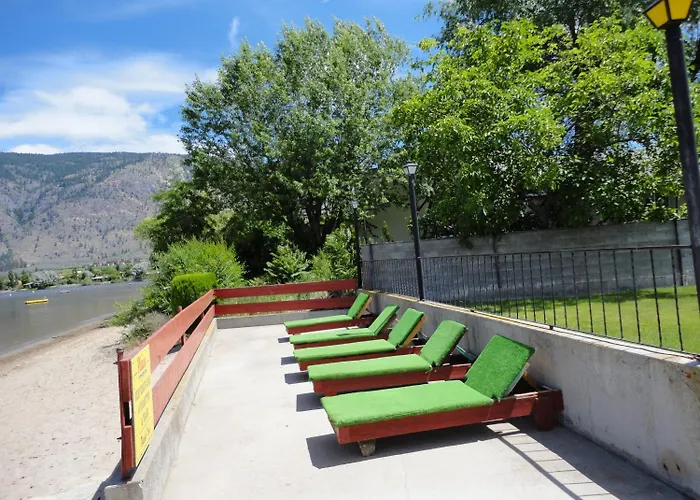 Falcon Resort