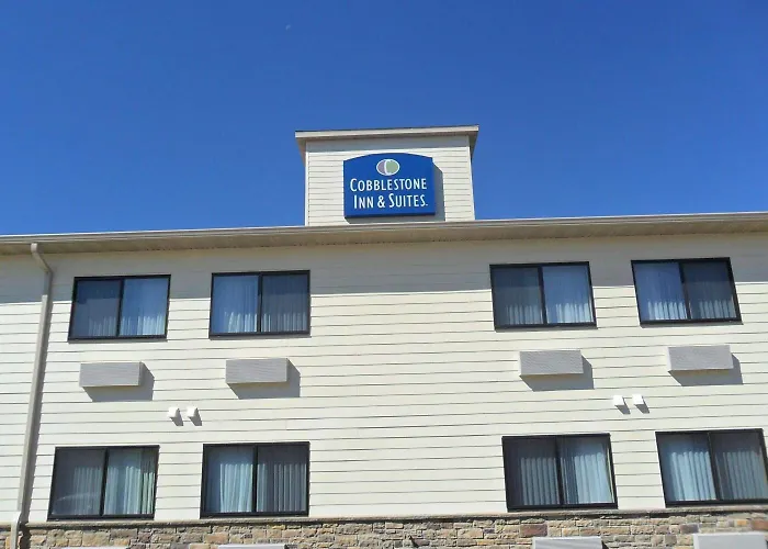 Cobblestone Inn & Suites - Fort Dodge