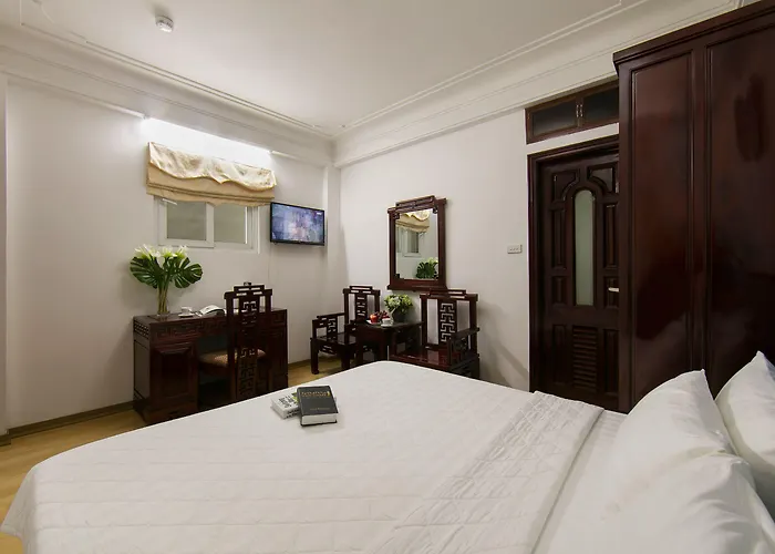 Little Hanoi Hotel