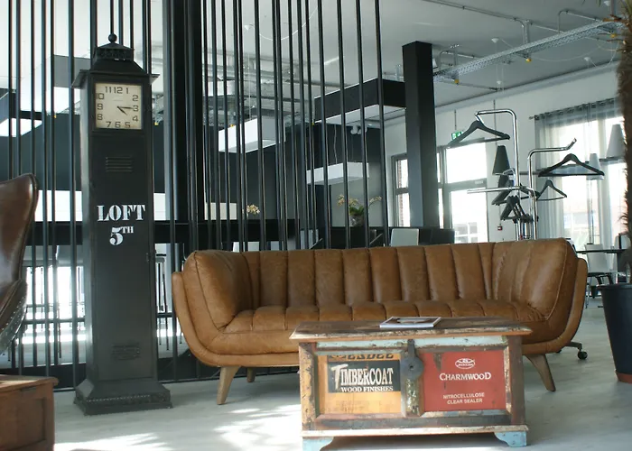 Residence Thessoni Home Zurich -Self Checkin -No Restaurants-Short&Longstay