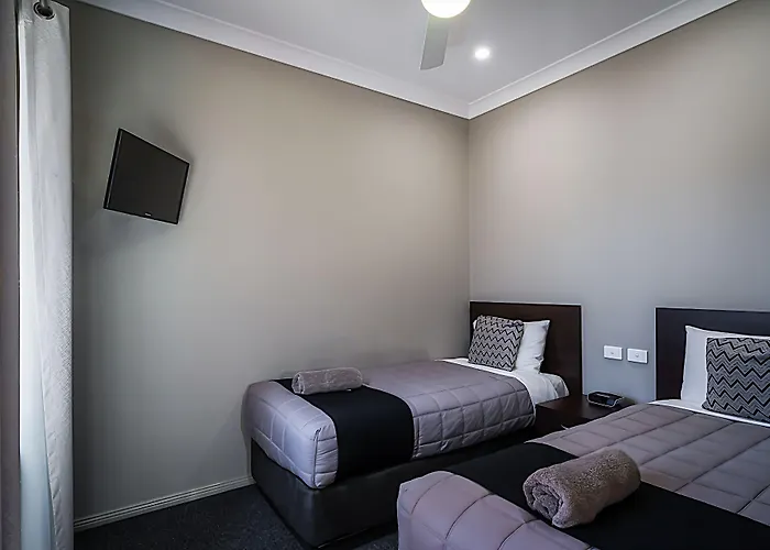 Akuna Motor Inn And Apartments