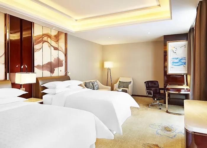 Sheraton Grand Zhengzhou Hotel