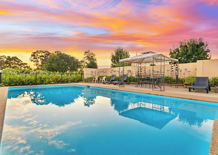 Burringa Garden Motel