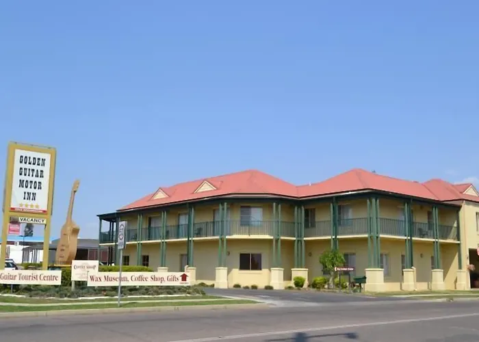 Golden Guitar Motor Inn
