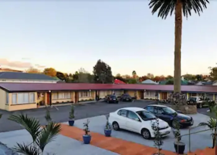 Phoenix Palm Motel
